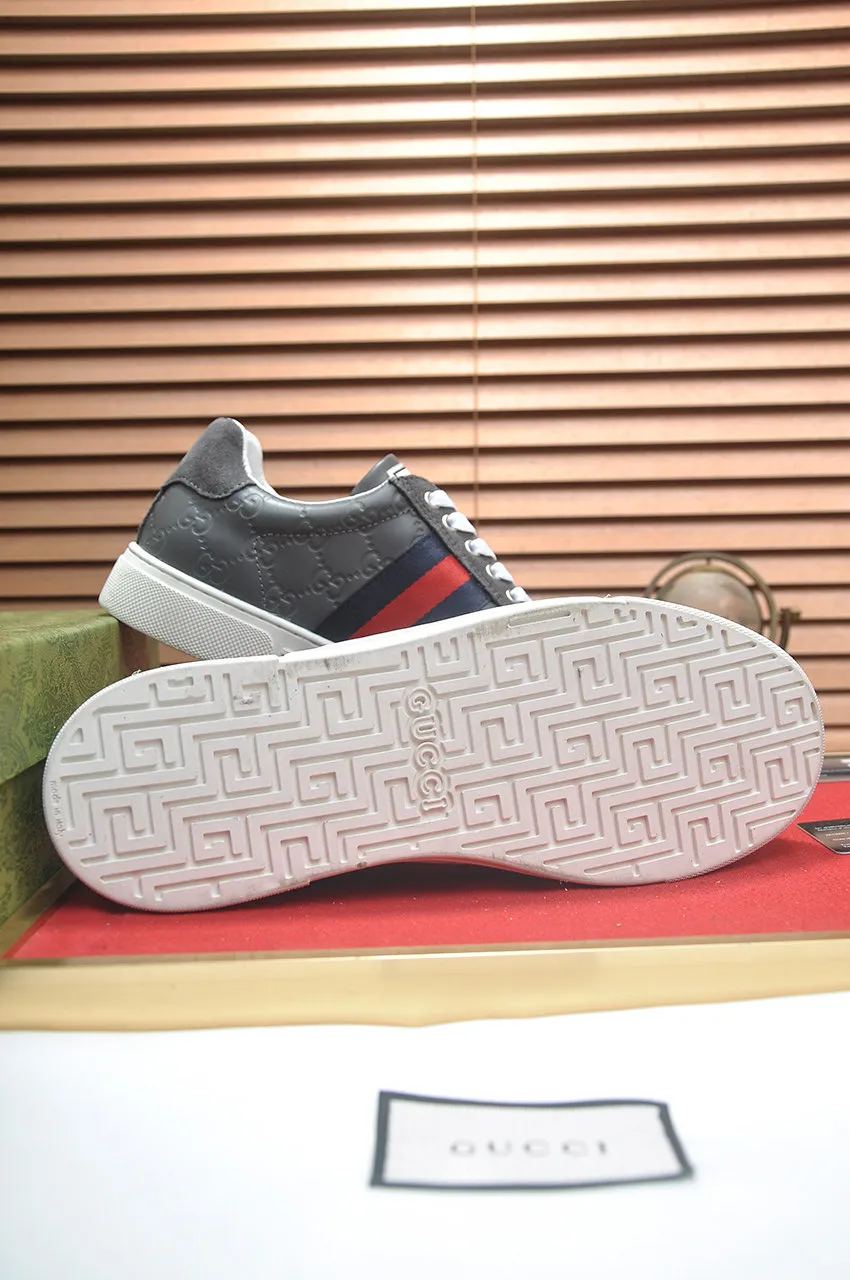 Men's men's shoes💰440💶[GUCCI] official website 1:1 men's sports shoes are now on the market. They are made of original fabric + water-dyed sheepskin lining, plus the official website original 1:1 comfortable outsole. Fashionable and versatile, super comfortable and breathable. Standard shoe size 38/45 (custom-made size 45 is non-refundable)